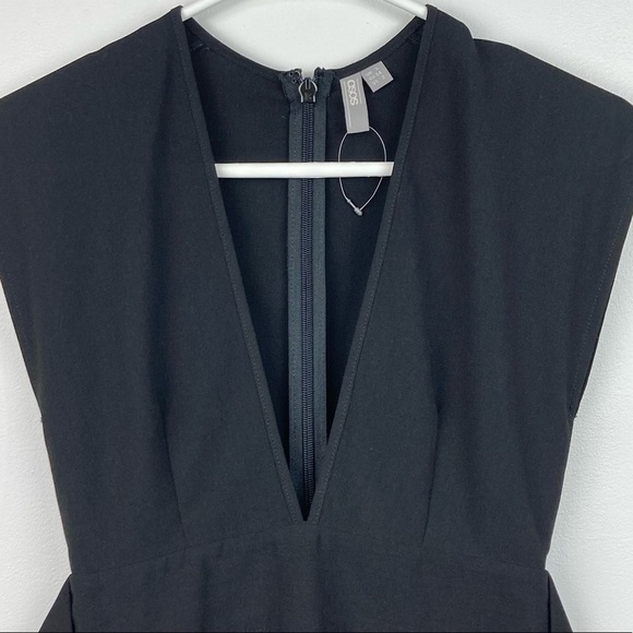 ASOS Surplice Black Romper with Sash Tie Belt   Size 2 - Picture 3 of 11